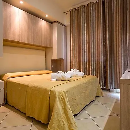 Augusta Hotel 3*